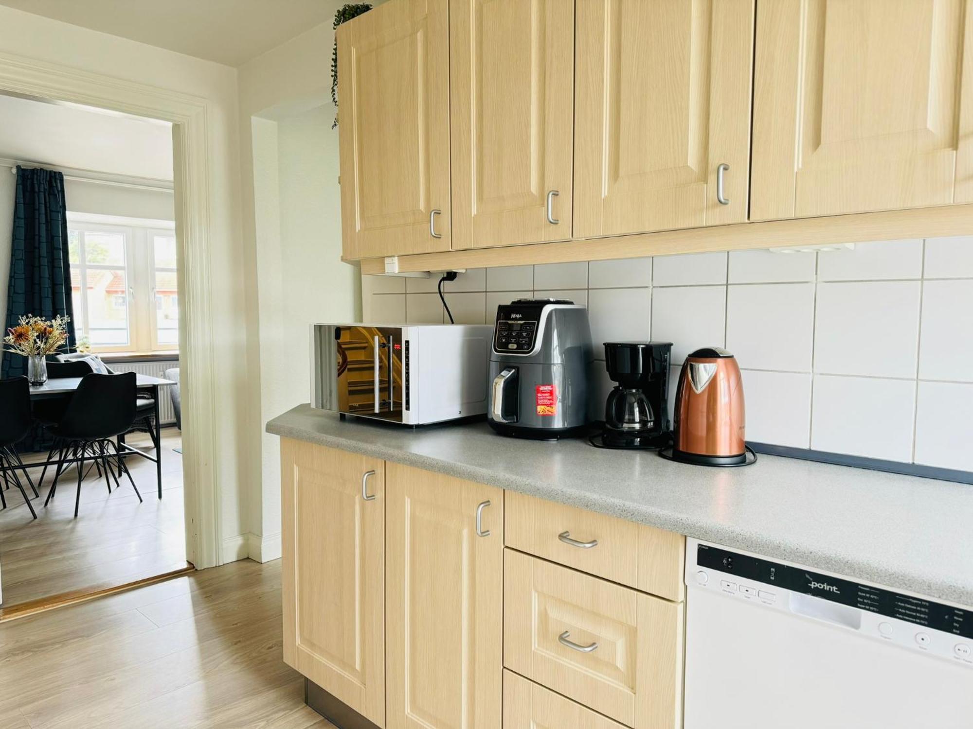 Aday - Modern 2 Bedroom Charming Central Apartment With Public Parking Aalbor Kültér fotó